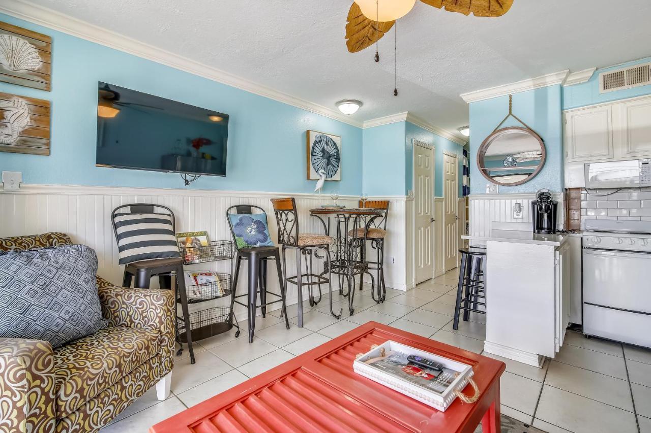 Casa Del Mar 315 - Coastal Blessings Apartment Галвестън Екстериор снимка